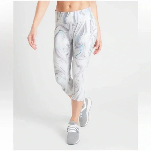 Athleta White Opal Contender PowerLift Capri Leggings Size XXS - Picture 1 of 7